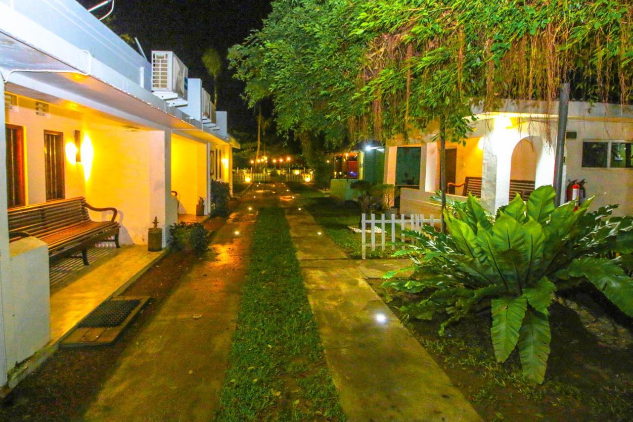 Hotel Nawathana ماتارا المظهر الخارجي الصورة